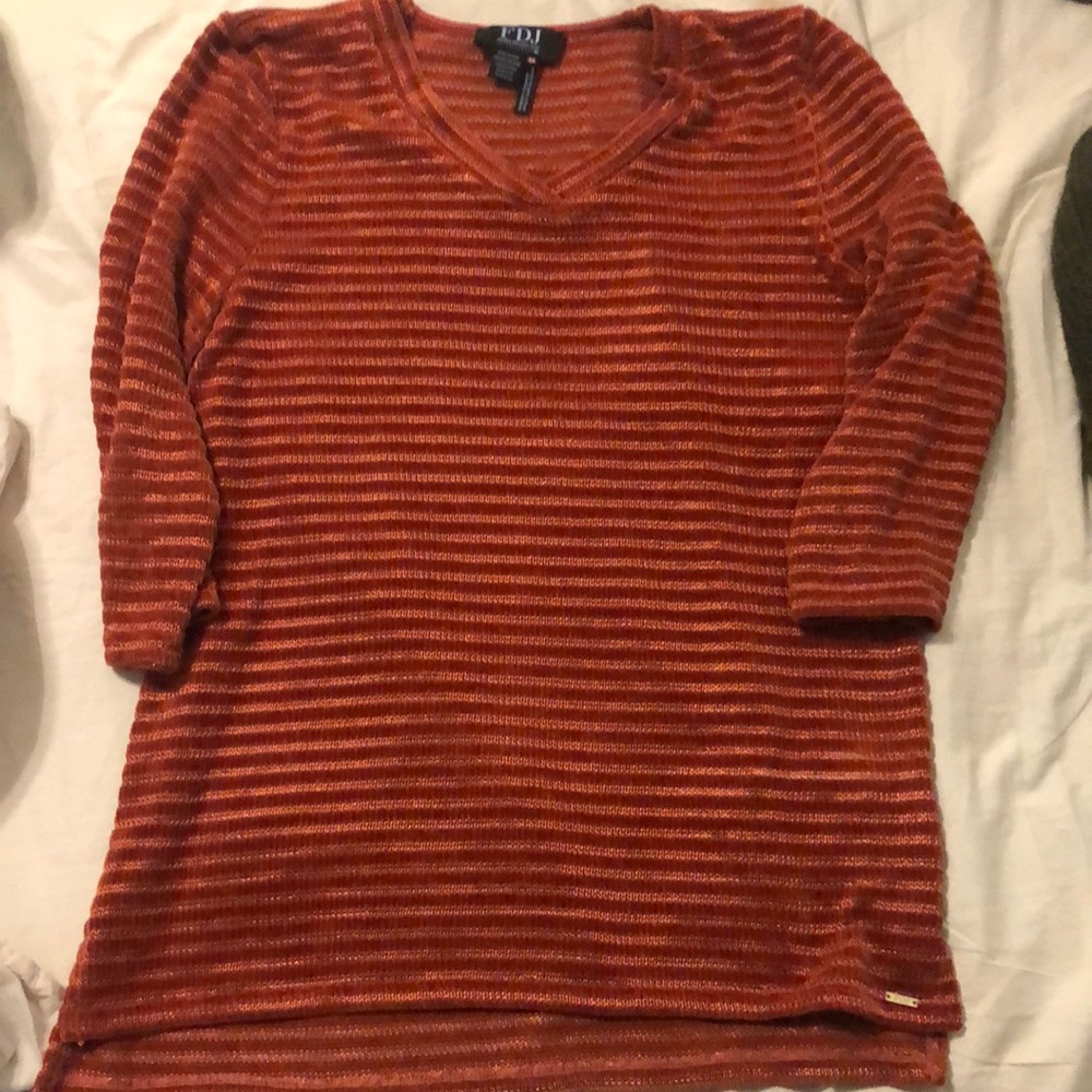 FDJ medium orange/red sweater